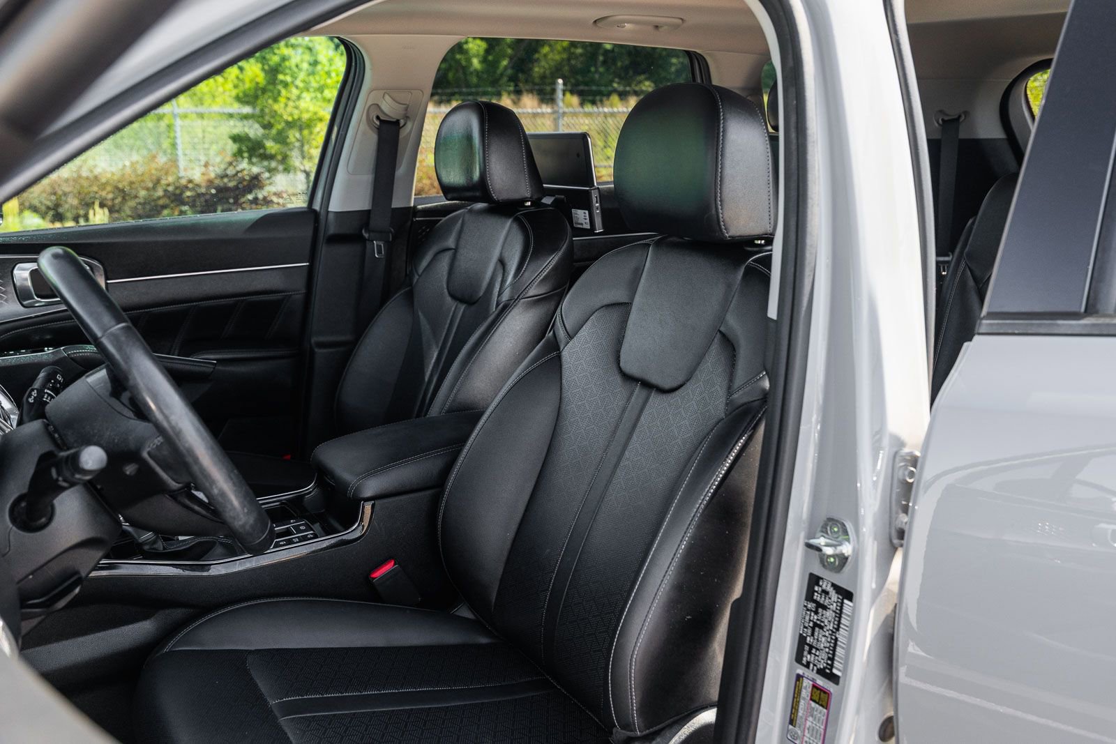 Used 2022 Kia Sorento SX FWD image 21