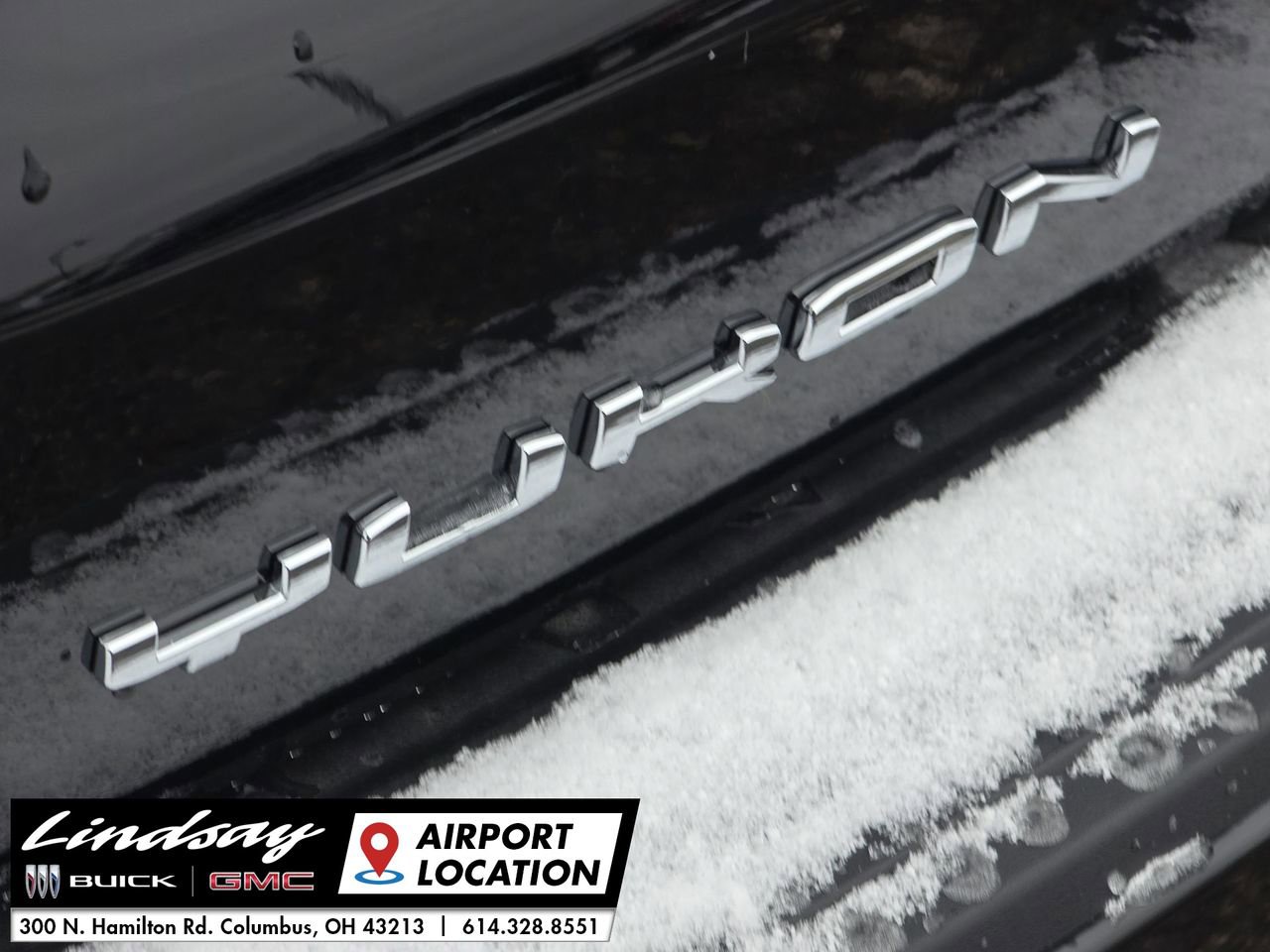 New 2026 GMC Yukon XL AT4 w/ LPO, Floor Liner Package image 34