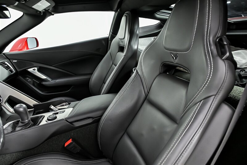 Used 2018 Chevrolet Corvette Grand Sport RWD image 18