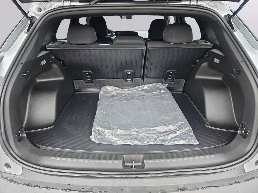 Certified 2025 Chevrolet Blazer EV LT AWD/4WD image 28