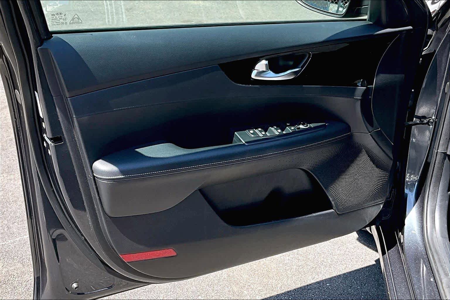 Used 2019 Kia Forte S FWD image 21