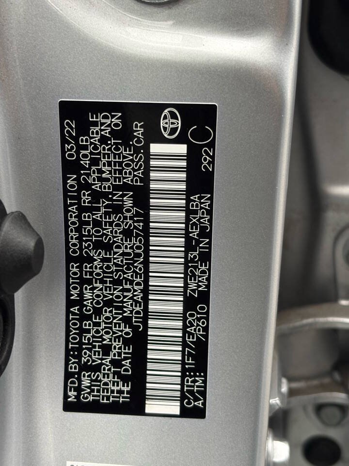 Used 2022 Toyota Corolla LE w/ Premium Interior Package FWD image 11