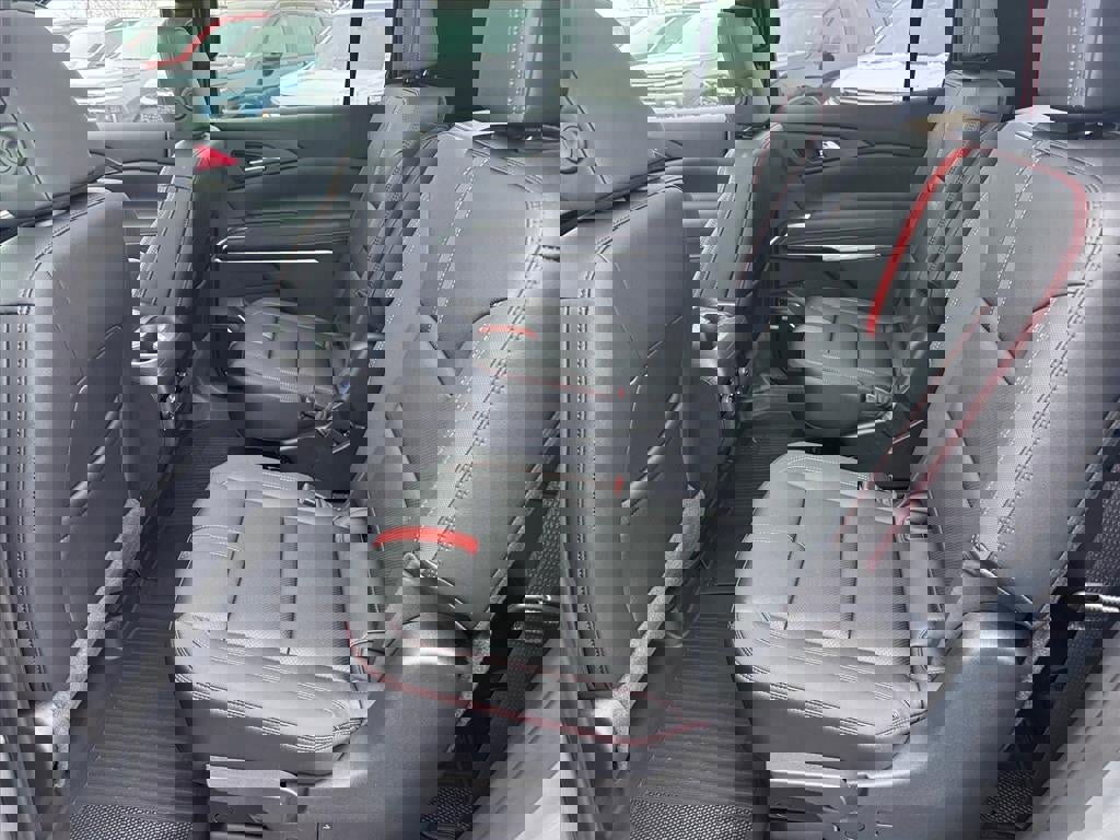 New 2026 Chevrolet Traverse RS w/ LPO, Floor Liner Package image 6