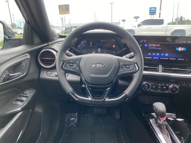 New 2026 Chevrolet Trax RS FWD image 18