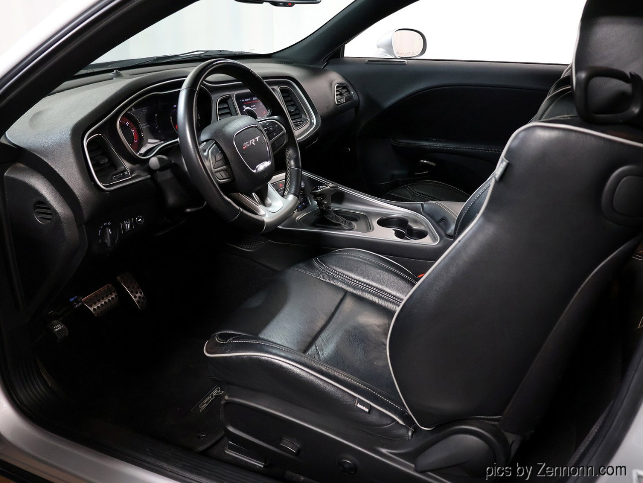 Used 2021 Dodge Challenger SRT Hellcat image 9