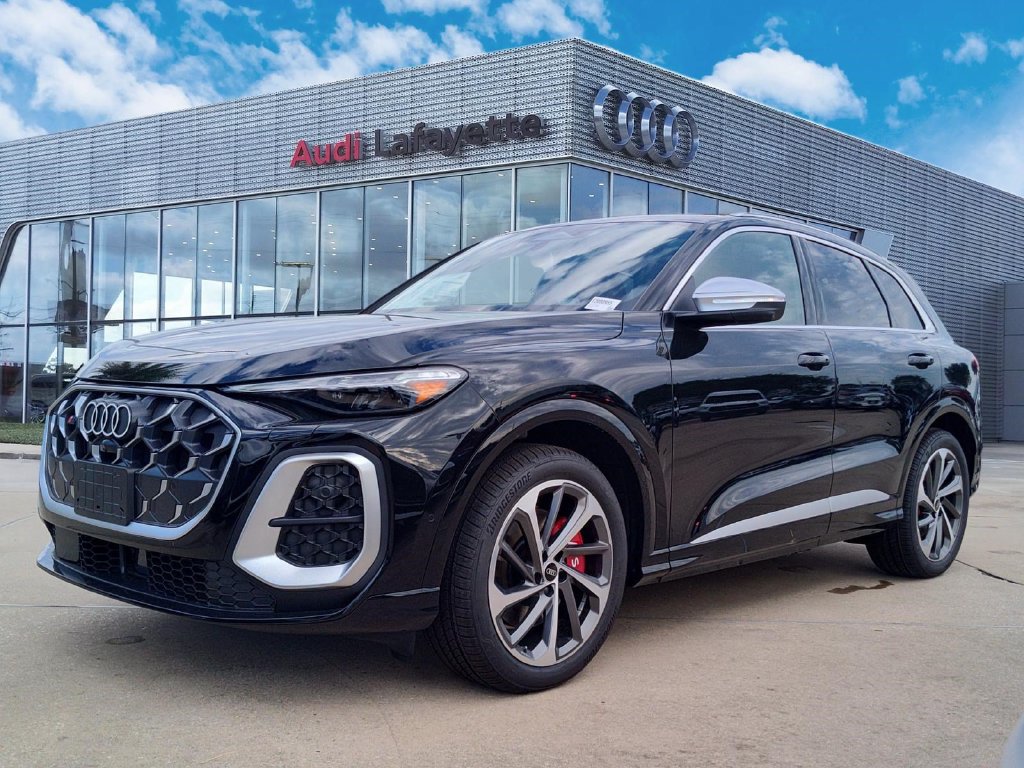 New 2026 Audi SQ5 Prestige