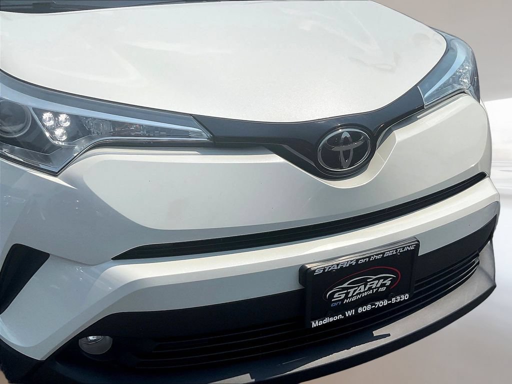 Used 2018 Toyota C-HR XLE FWD image 31