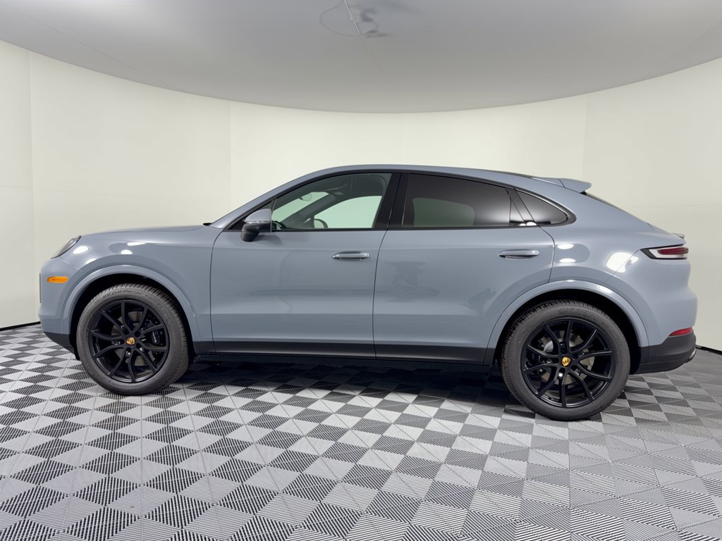 New 2026 Porsche Cayenne Coupe AWD/4WD image 2