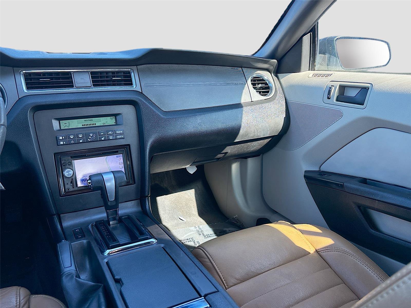 Used 2011 Ford Mustang Convertible w/ Security Pkg image 24