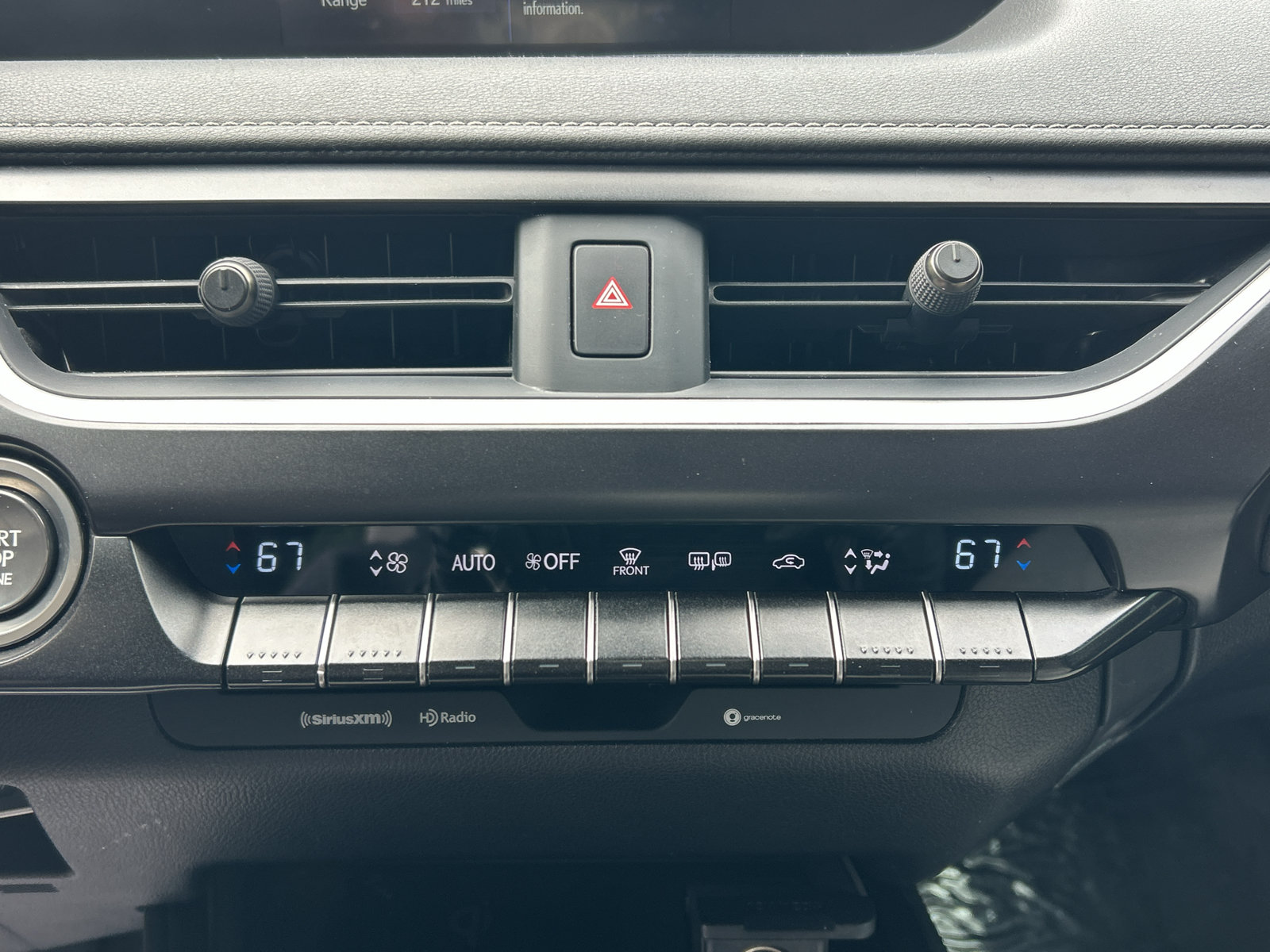 Used 2022 Lexus UX 200 w/ Accessory Package (Z1) FWD image 25