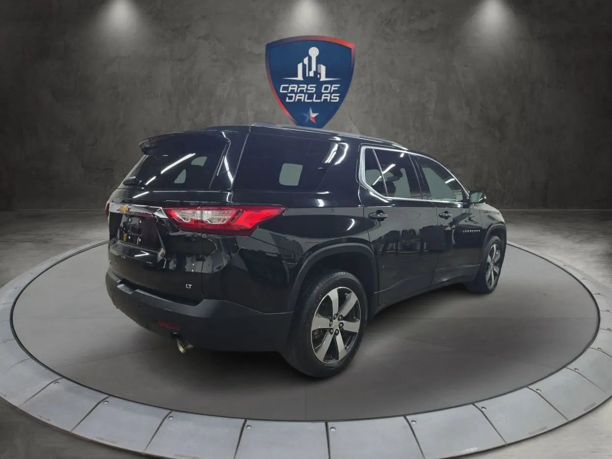 Used 2019 Chevrolet Traverse LT w/ LT Premium Package image 5