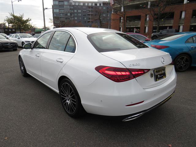 Used 2024 Mercedes-Benz C 300 4MATIC Sedan image 2
