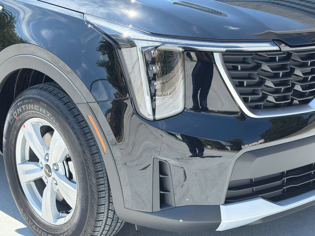 New 2026 Kia Sorento LX FWD image 9