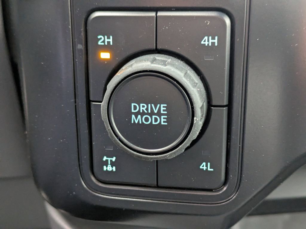 New 2026 Ford F250 XLT w/ XLT Premium Package image 27