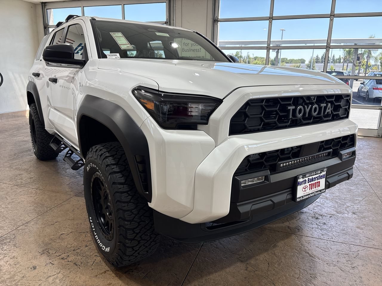New 2026 Toyota 4Runner SR5 AWD/4WD image 4