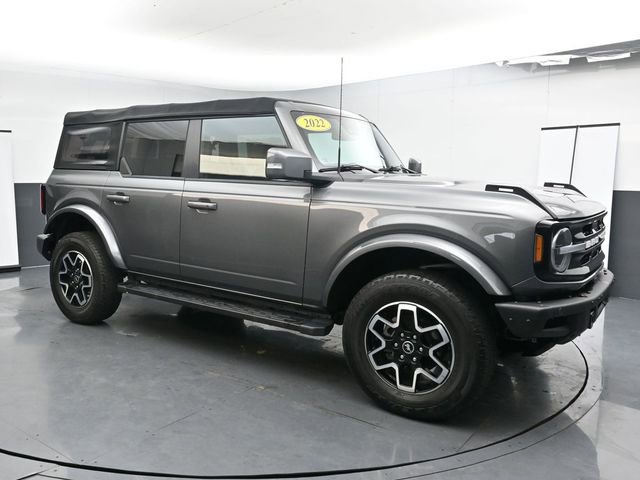 Used 2022 Ford Bronco Outer Banks AWD/4WD image 2