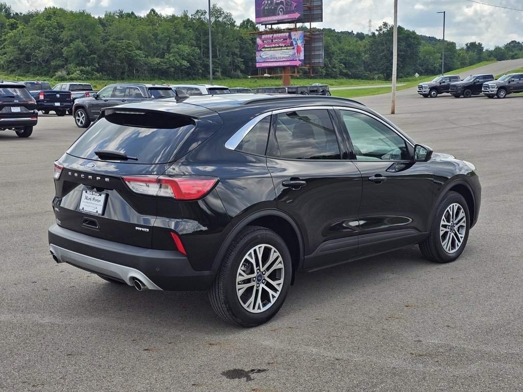 Used 2022 Ford Escape SEL w/ Technology Package image 5