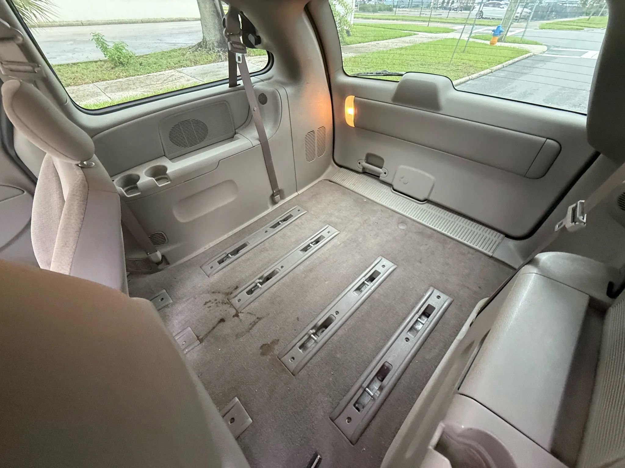 Used 2003 Dodge Grand Caravan Sport FWD image 9
