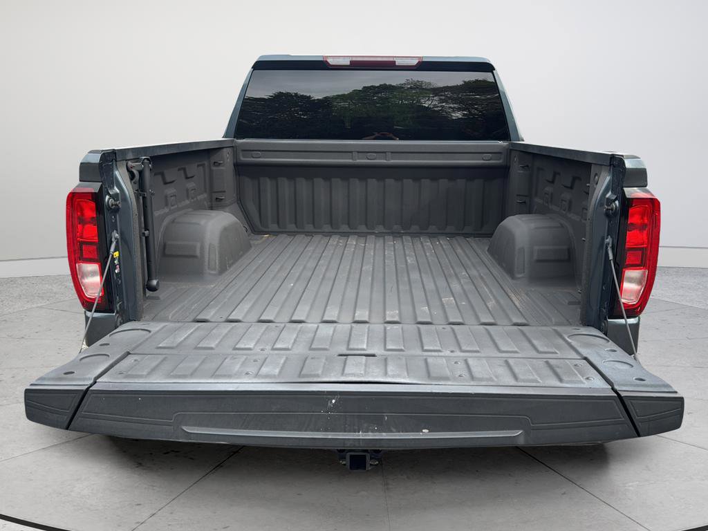 Used 2020 GMC Sierra 1500 Elevation w/ Elevation Value Package image 17