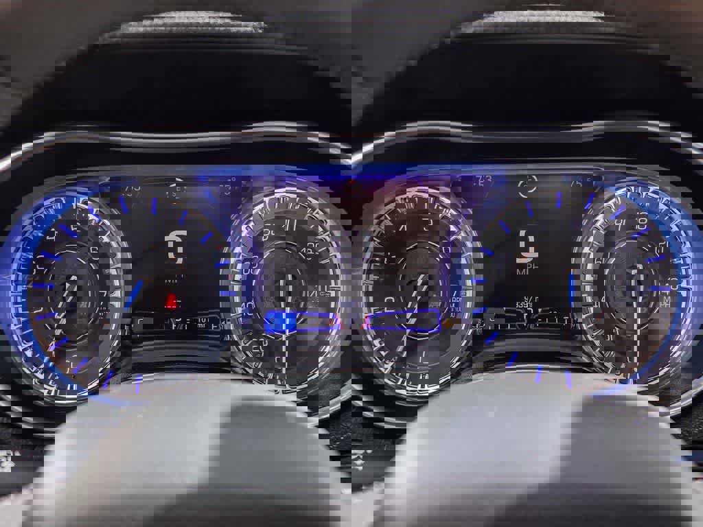 Certified 2023 Chrysler 300 Touring L image 23