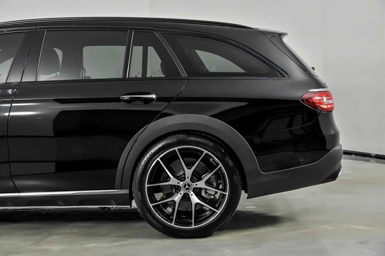 Used 2022 Mercedes-Benz E 450 4MATIC All-Terrain Wagon image 9