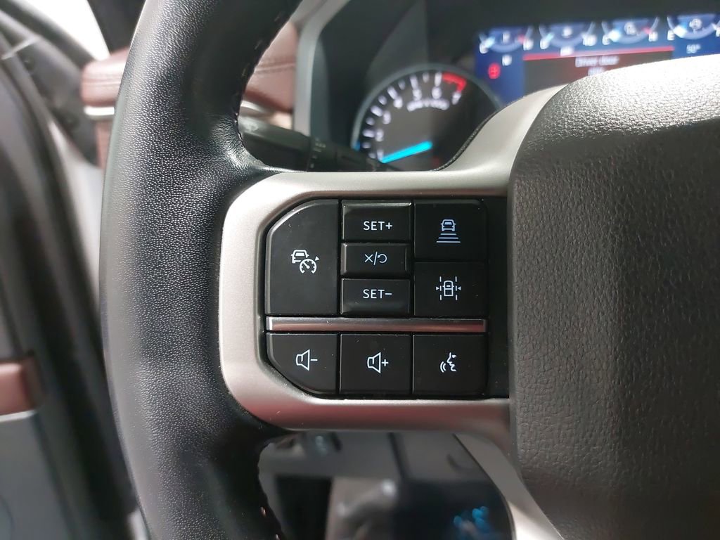 Used 2024 Ford Expedition Limited image 19