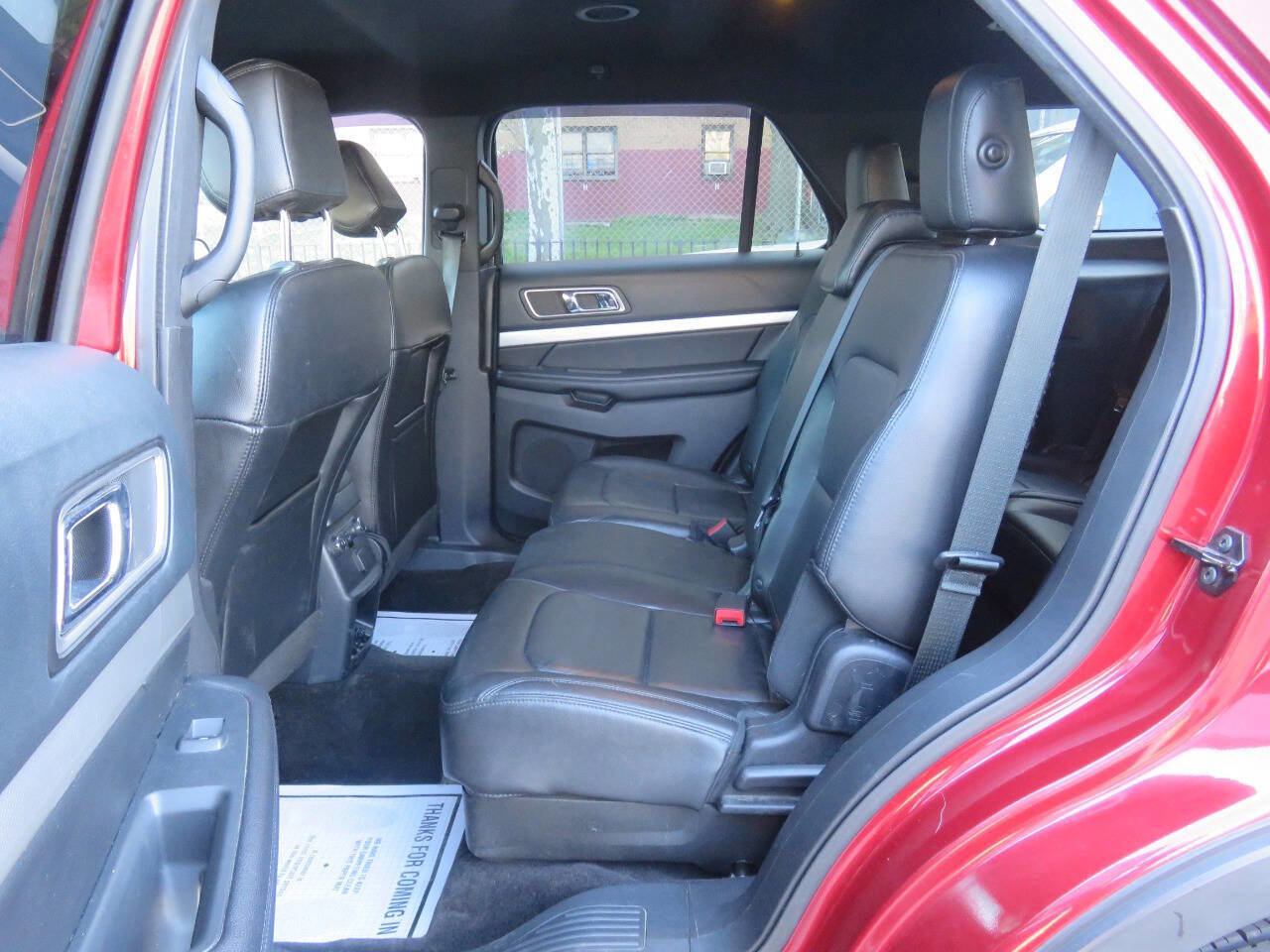 Used 2016 Ford Explorer XLT w/ Equipment Group 202A AWD/4WD image 20