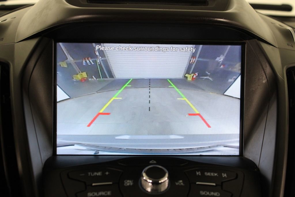 Used 2016 Ford Escape SE w/ SE Leather Comfort Package image 29