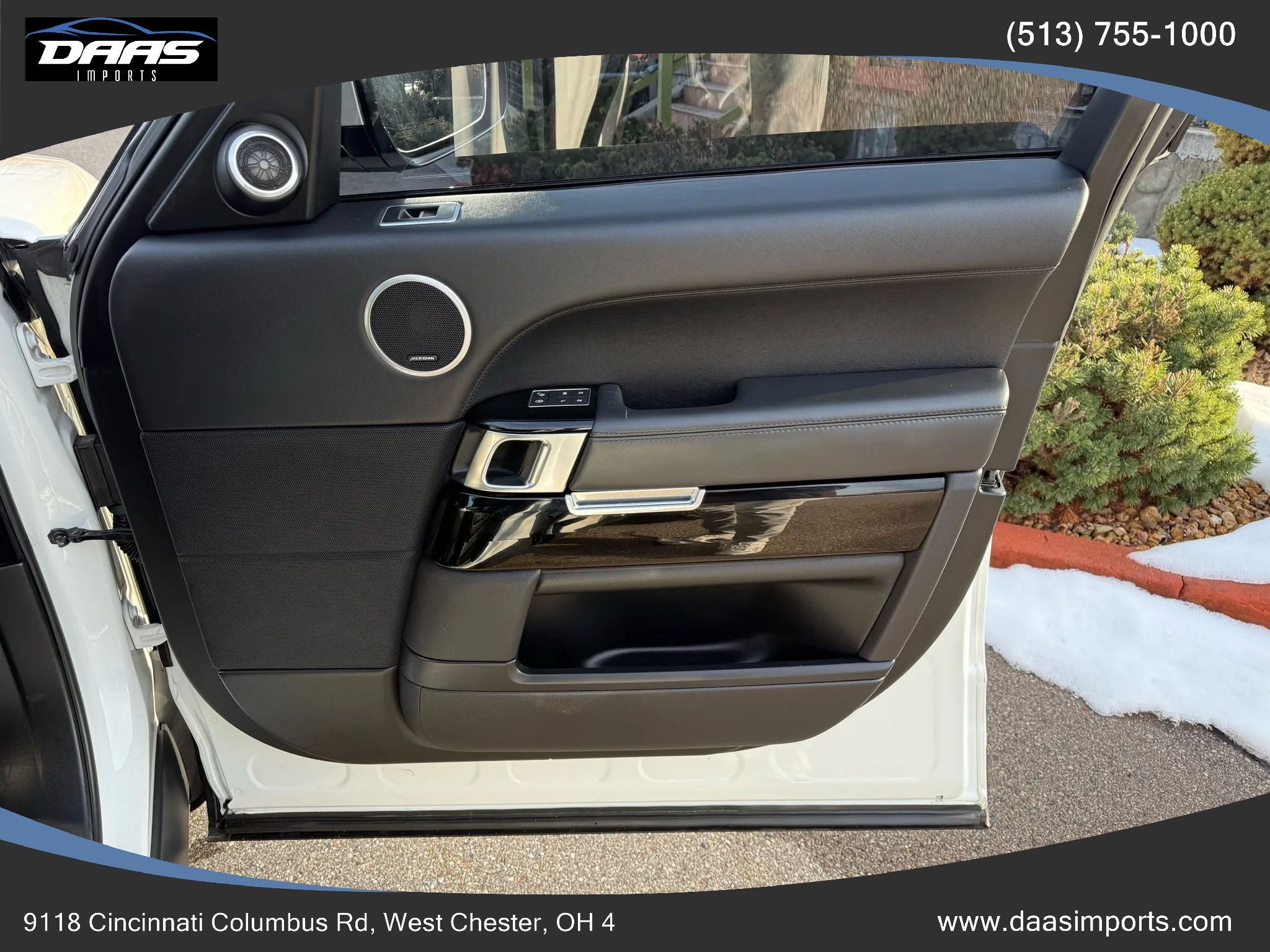 Used 2017 Land Rover Range Rover HSE AWD/4WD image 36