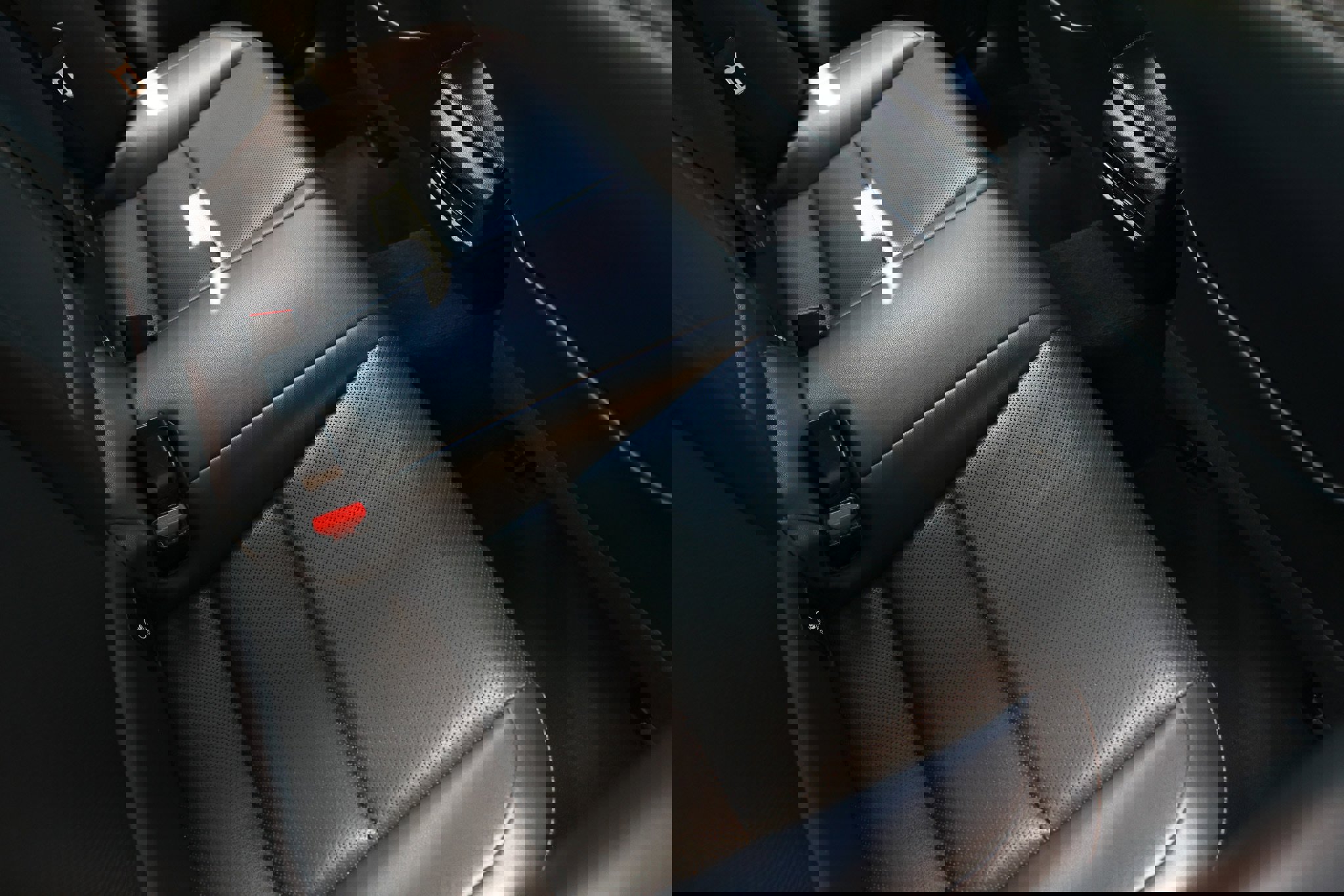 Used 2016 Lexus IS 200t image 15