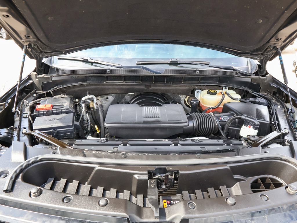 Used 2023 Chevrolet Suburban RST AWD/4WD image 38