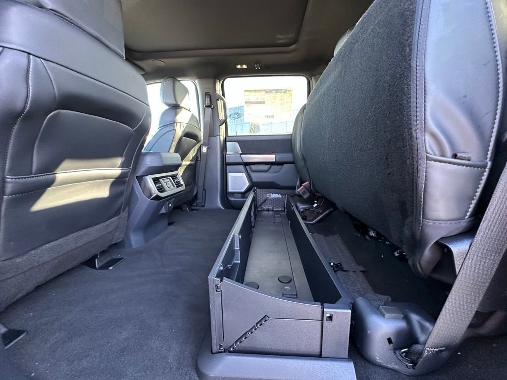 New 2026 Ford F250 Platinum image 17
