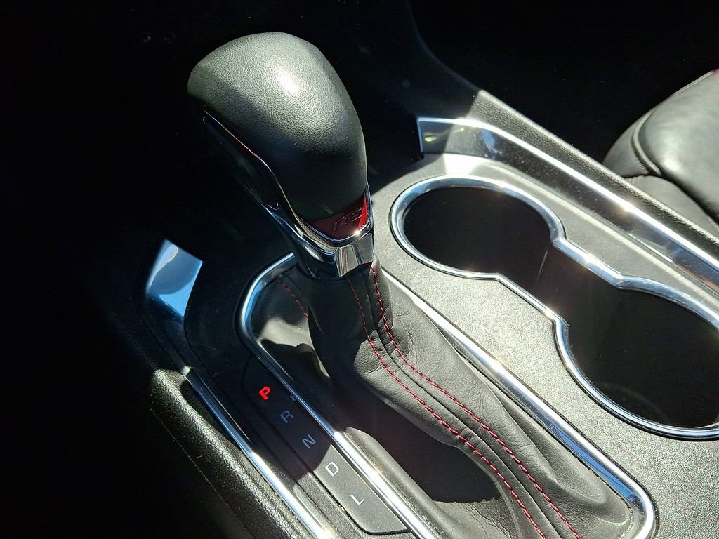 Used 2023 Chevrolet Traverse RS AWD/4WD image 16