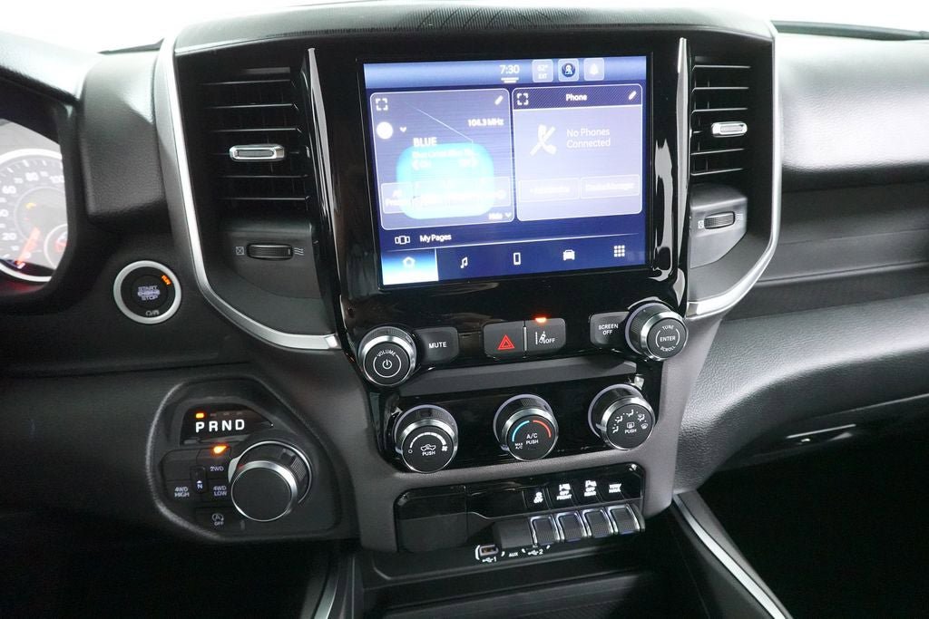 New 2026 RAM 1500 Express AWD/4WD image 13