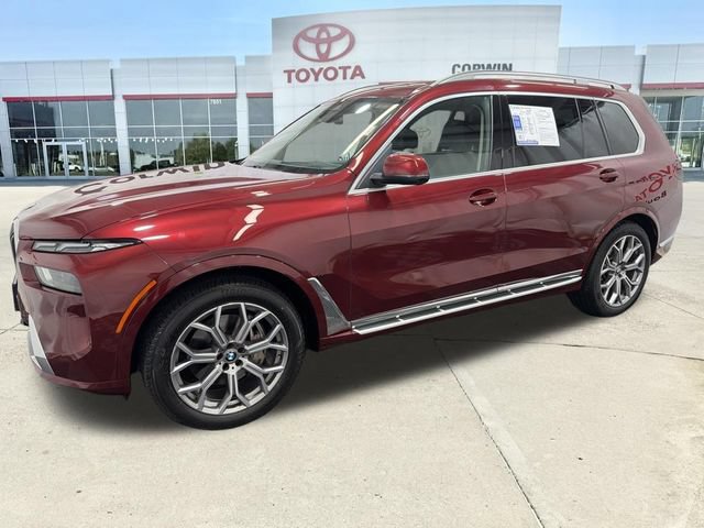 Used 2024 BMW X7 xDrive40i AWD/4WD image 4