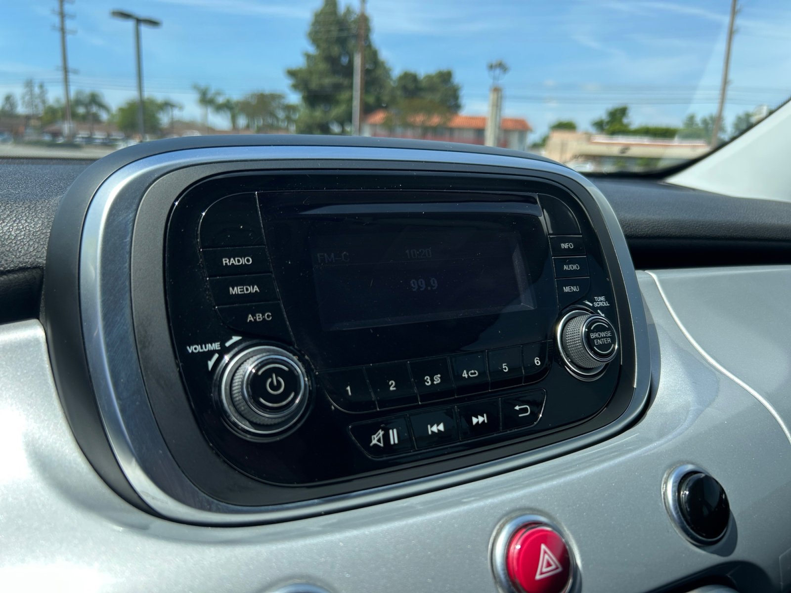 Used 2017 FIAT 500X Pop FWD image 18