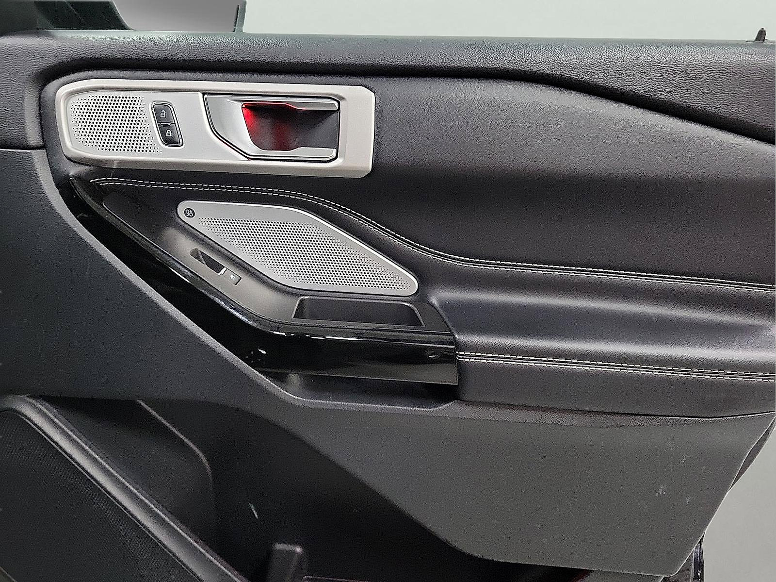 Used 2021 Ford Explorer ST w/ Equipment Group 401A image 16