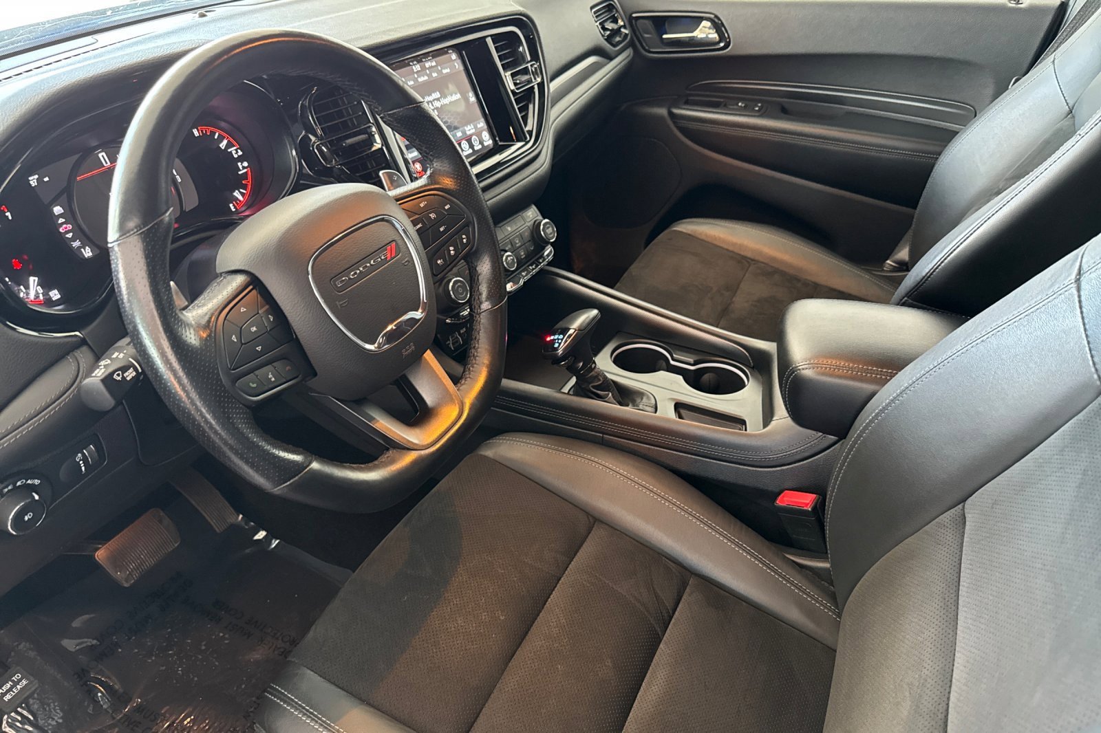 Used 2022 Dodge Durango GT image 9