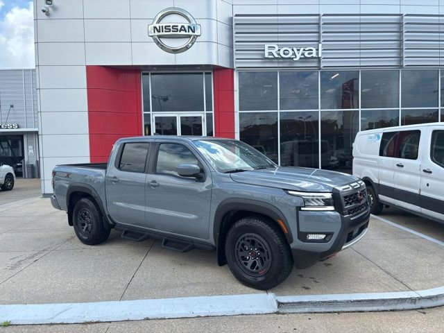 Used 2025 Nissan Frontier Pro-X RWD video 1