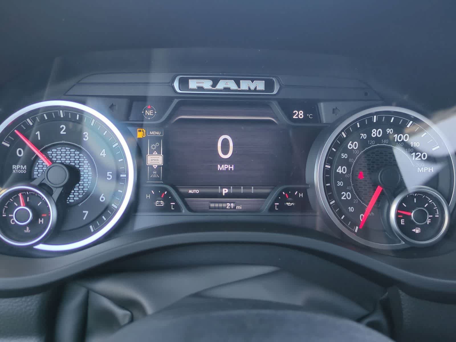 New 2026 RAM 1500 Big Horn AWD/4WD image 34