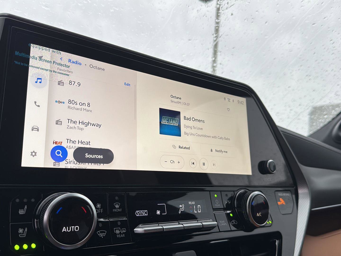 New 2026 Toyota Highlander Platinum image 22