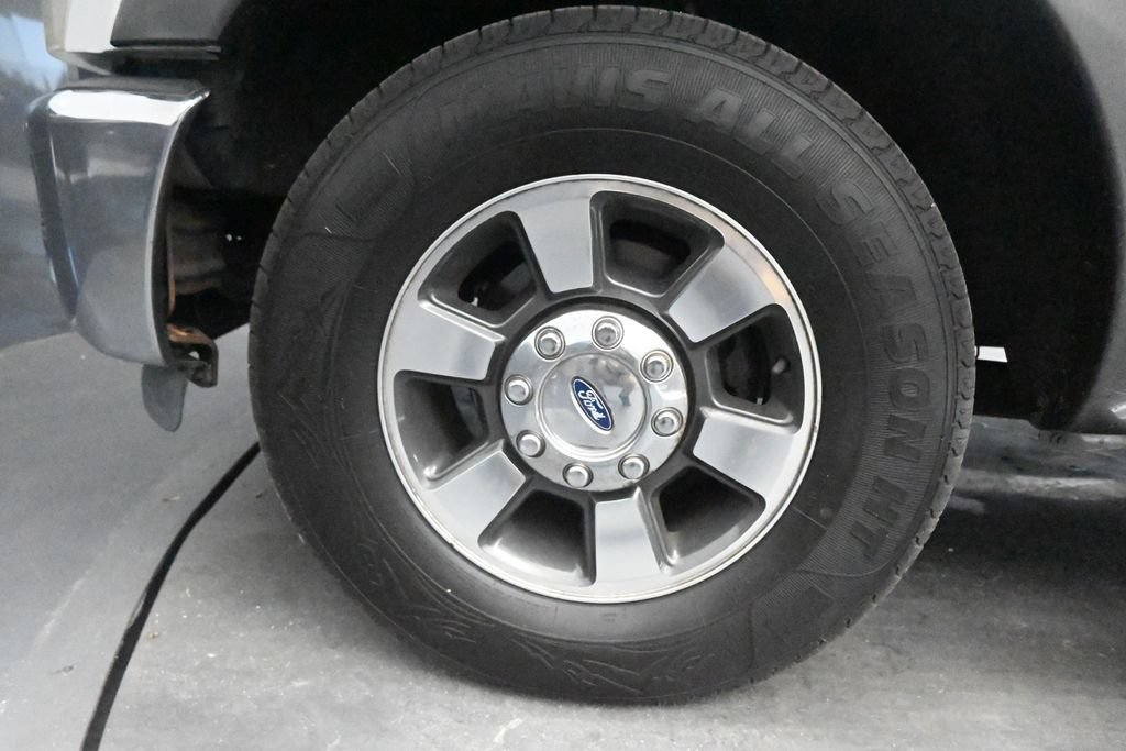 Used 2011 Ford F250 Lariat w/ Lariat Interior Pkg RWD image 12