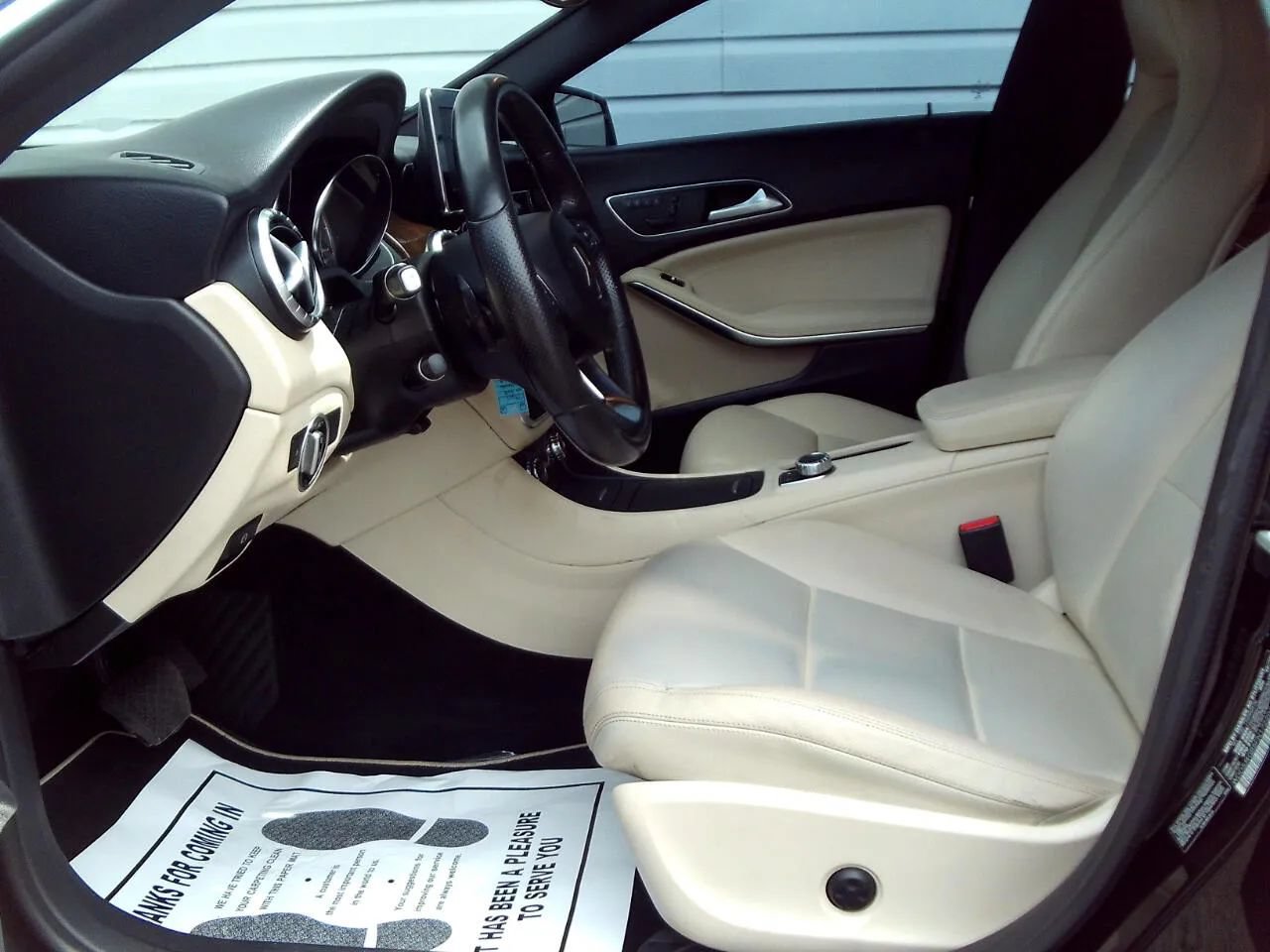 Used 2015 Mercedes-Benz CLA 250 4MATIC w/ Premium 1 Package image 12