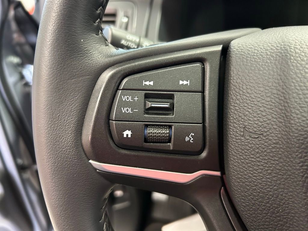 Used 2025 Honda Ridgeline RTL image 11