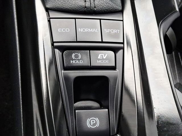 Used 2026 Toyota Camry SE FWD image 23