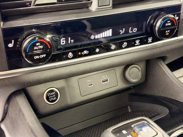 Used 2021 Nissan Rogue S AWD/4WD image 15