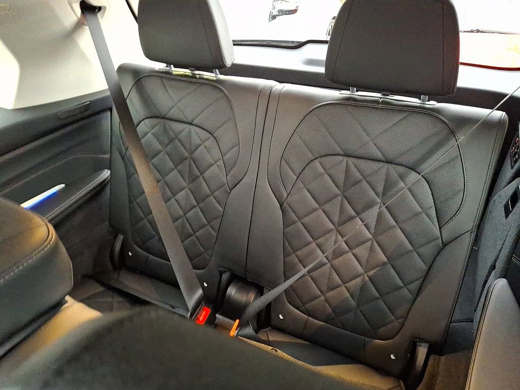 Certified 2023 BMW X7 xDrive40i w/ Parking Assistance Package image 8