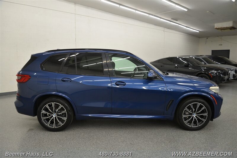 Used 2019 BMW X5 xDrive40i w/ M Sport Package AWD/4WD image 8
