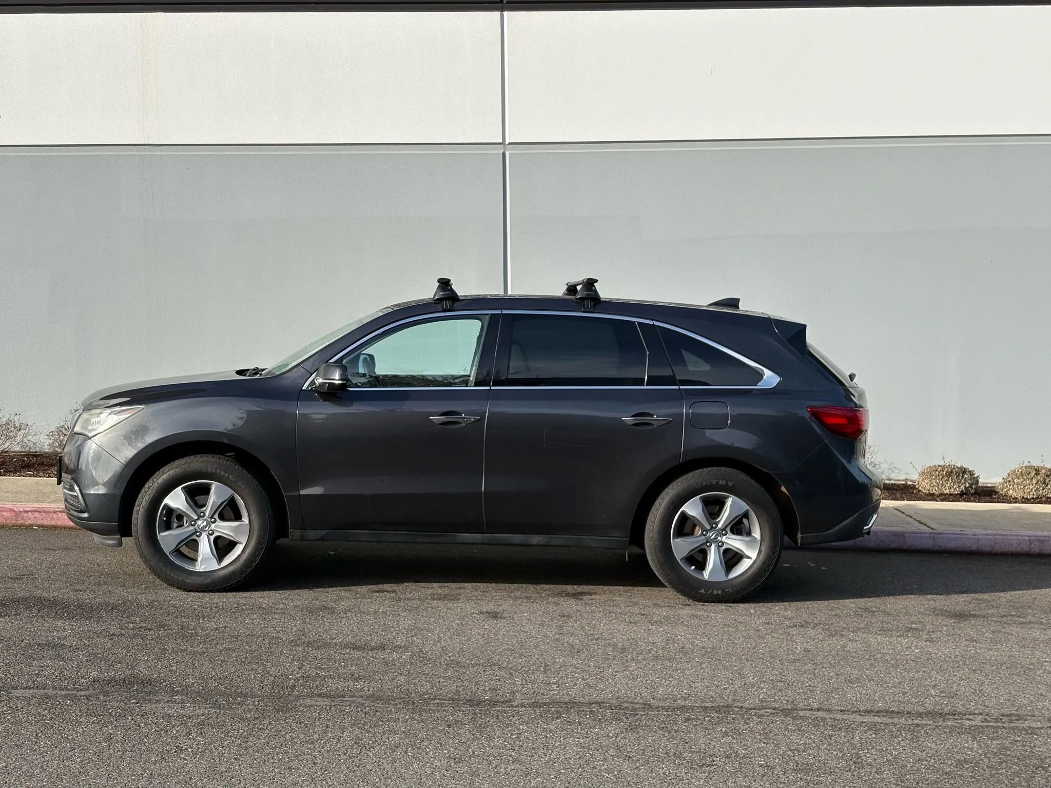 Used 2015 Acura MDX FWD image 2