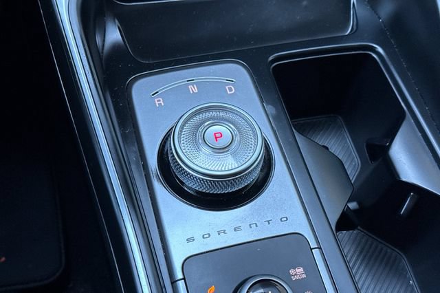 Certified 2025 Kia Sorento EX AWD/4WD image 30